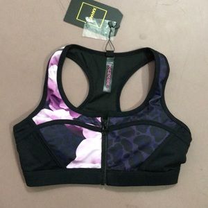Xahara Carmen sports bra with zip front